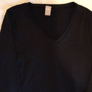 Black 3/4 length sleeve , vneck tshirt